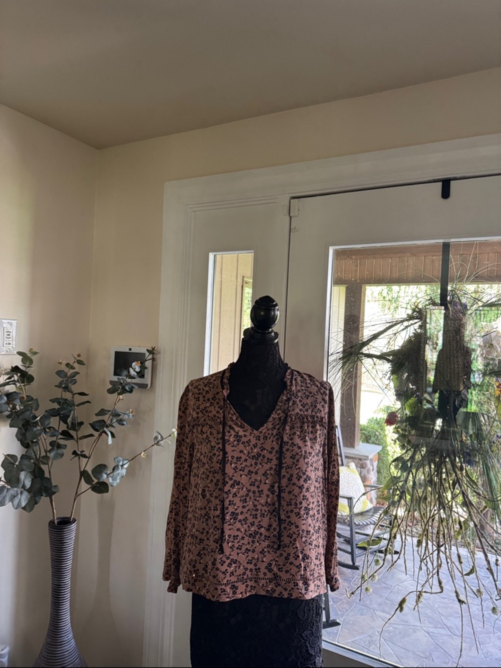 Floral V-Neck Blouse in Dusty Rose